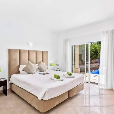 Helene Norvilla Villa *