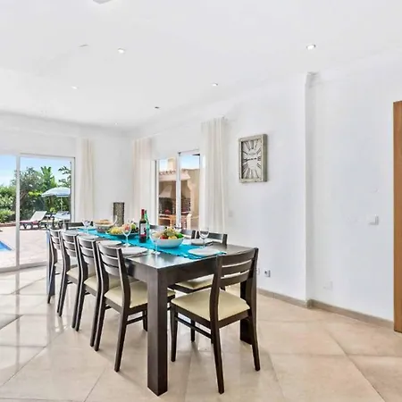 Helene Norvilla Villa Gale (Albufeira)